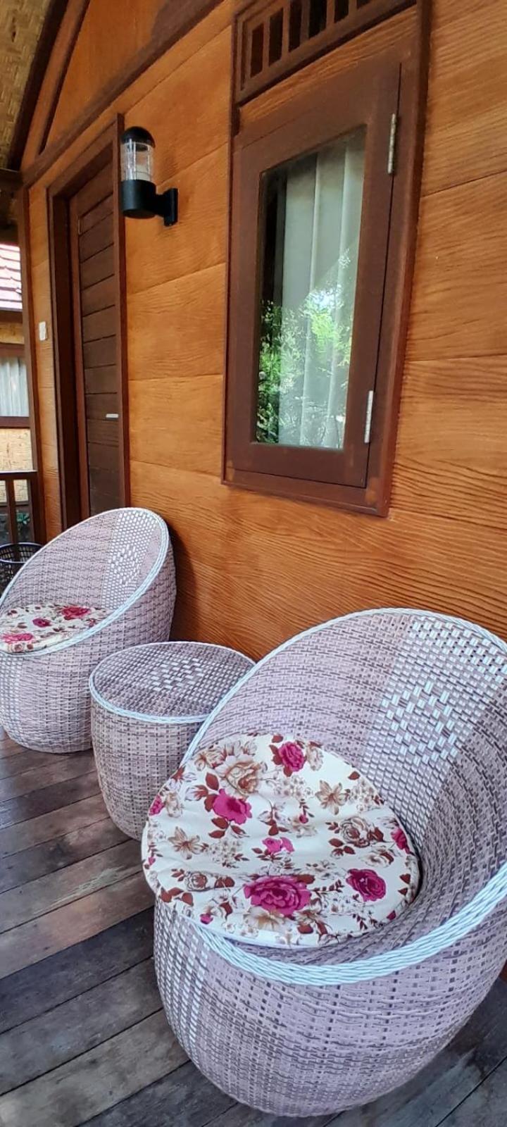Bidara Cottage Labuhan Pandan Eksteriør billede